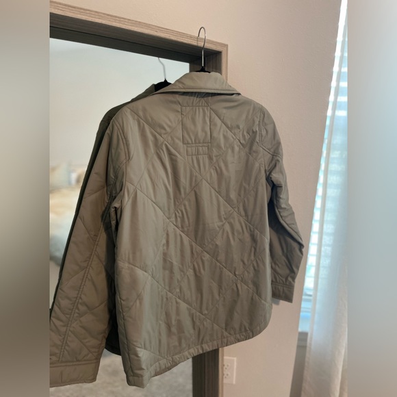 Hollister Oversized Quilted Jacket X-Small - Picture 2 of 4